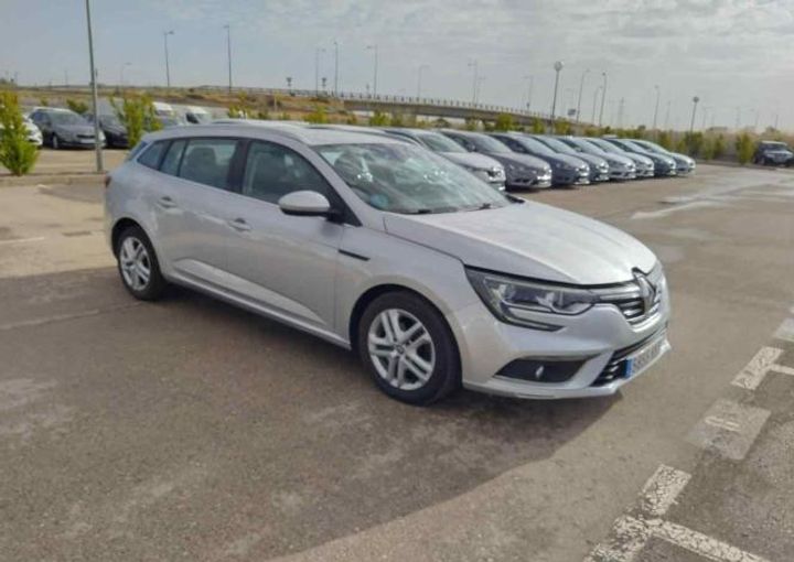 renault megane 2018 vf1rfb00258300387