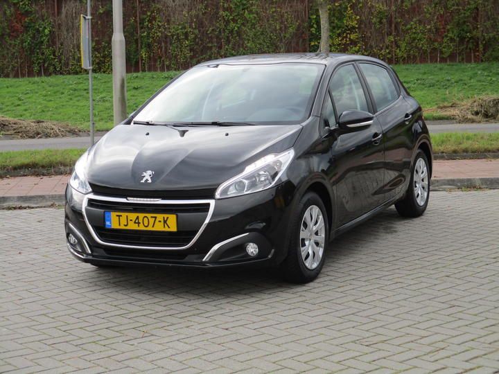 peugeot 208 hatchback 2018 vf3cchmz6jt067913