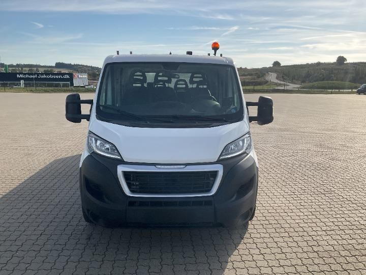 peugeot  2018 vf3yd3mhu12j30500