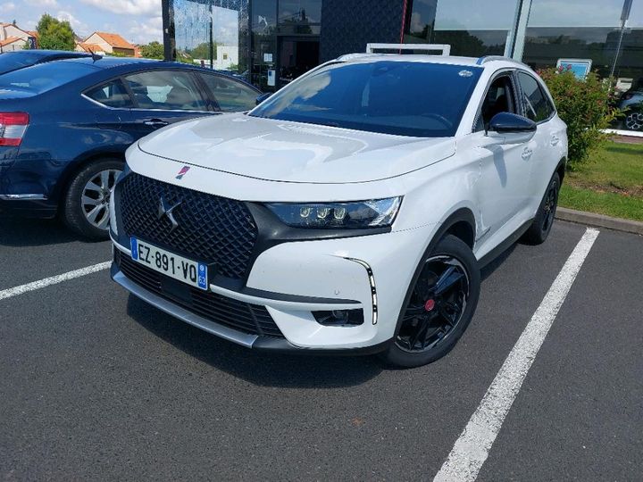 ds automobiles  2018 vr1jjehzrjy105034