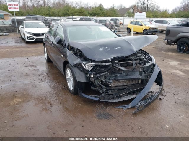 buick regal sportback 2018 w04gl6sxxj1108666