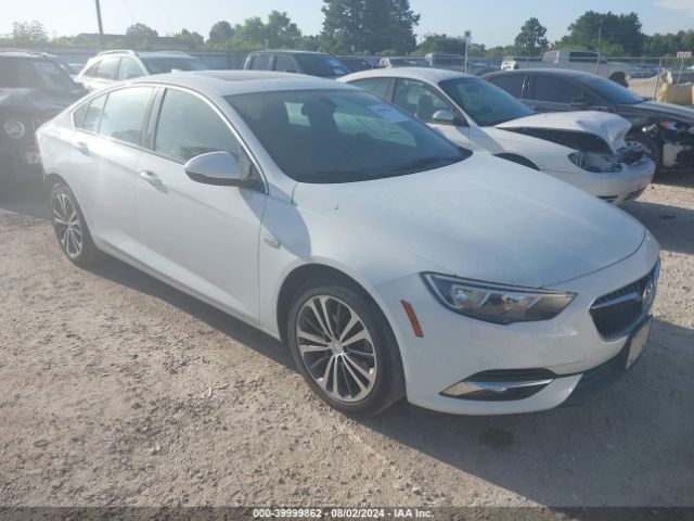 buick regal 2018 w04gp6sxxj1117971