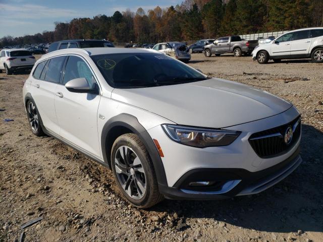 buick regal tour 2018 w04gu8sx6j1102971