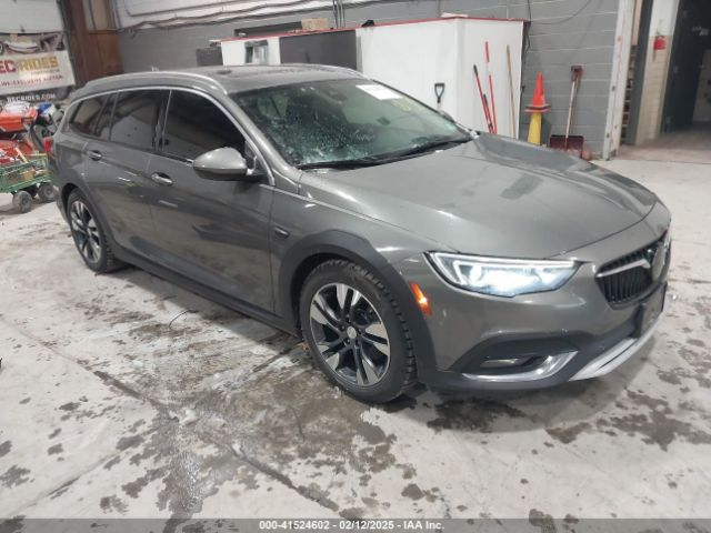 buick regal tourx 2018 w04gv8sx5j1110895