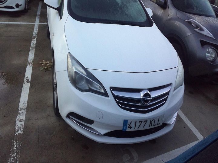 opel cascada 2018 w0vwt3d94jg102251