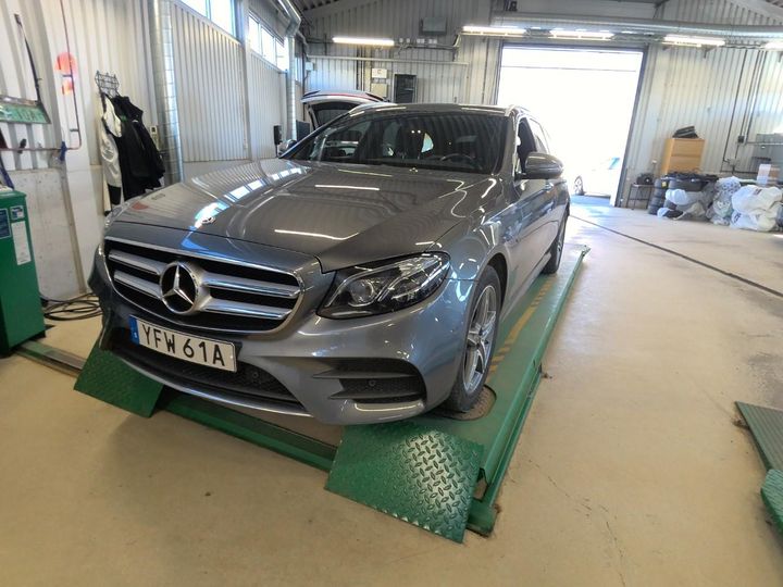 mercedes-benz e-class 2020 w1k2132161a813643