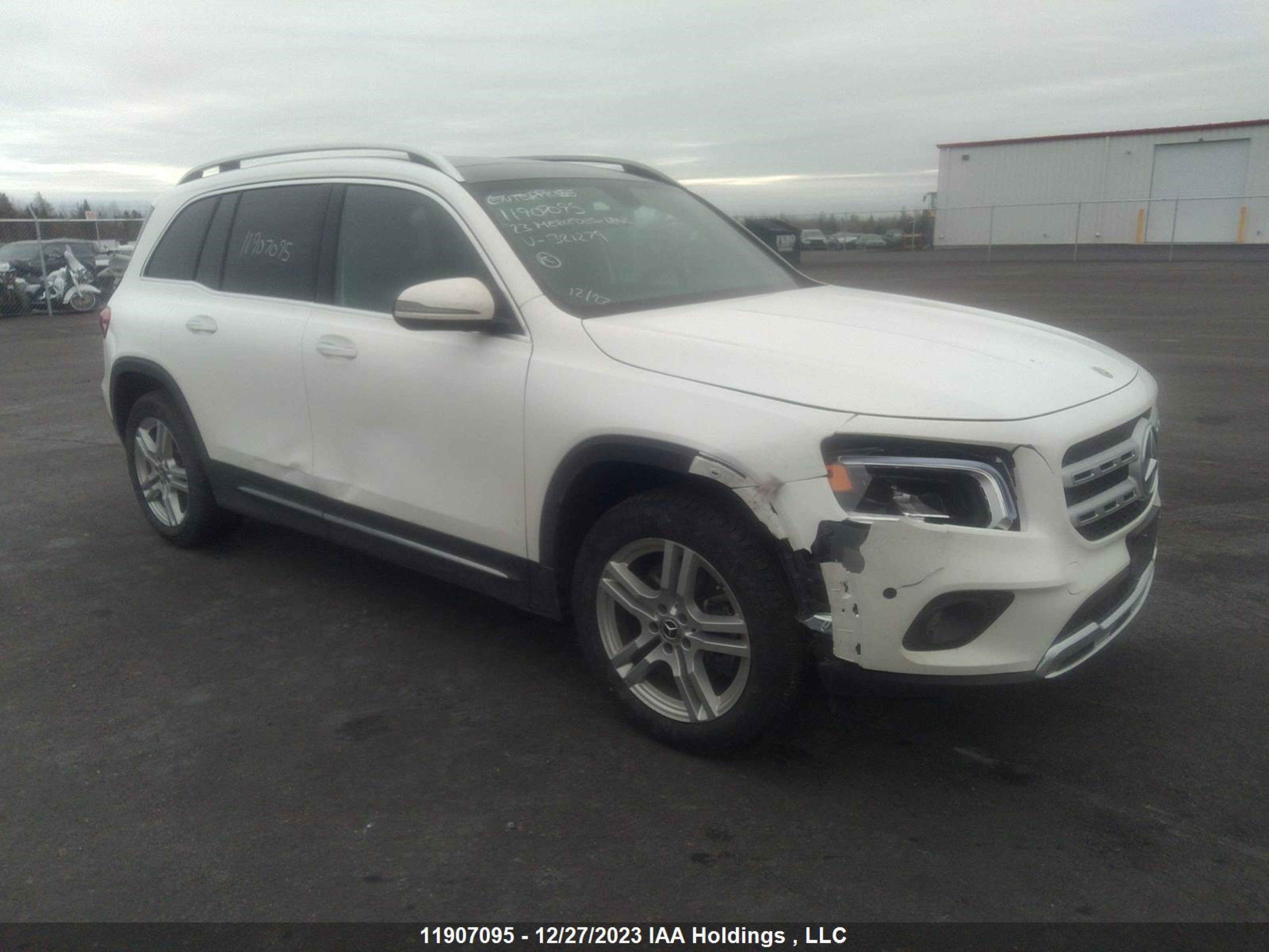 mercedes-benz glb 2023 w1n4m4hb2pw321279