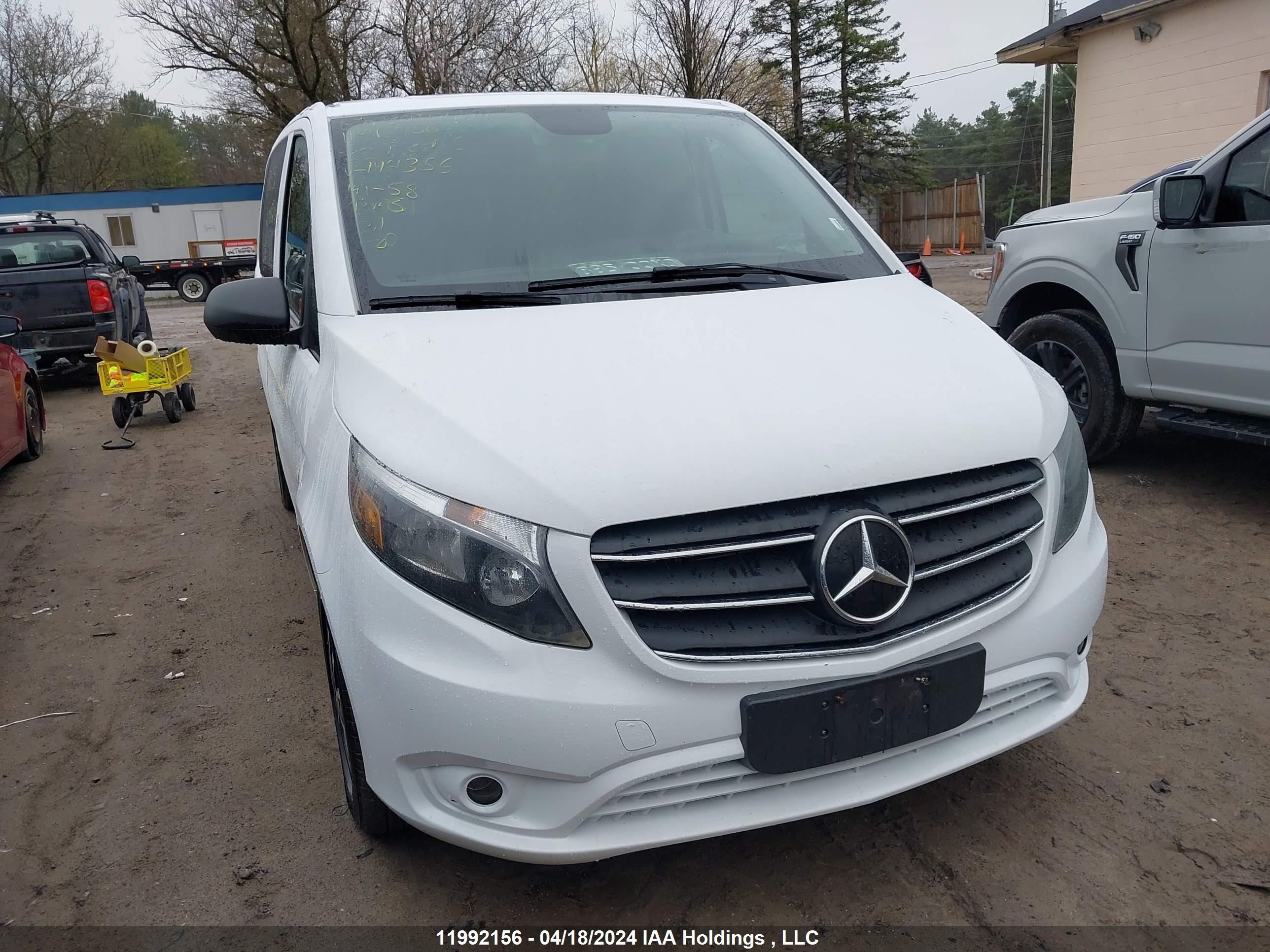 mercedes-benz  2022 w1wv0fey6n4144356