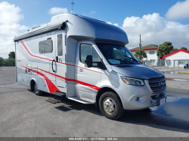 mercedes-benz sprinter 2020 w1x8e33y3ln110166