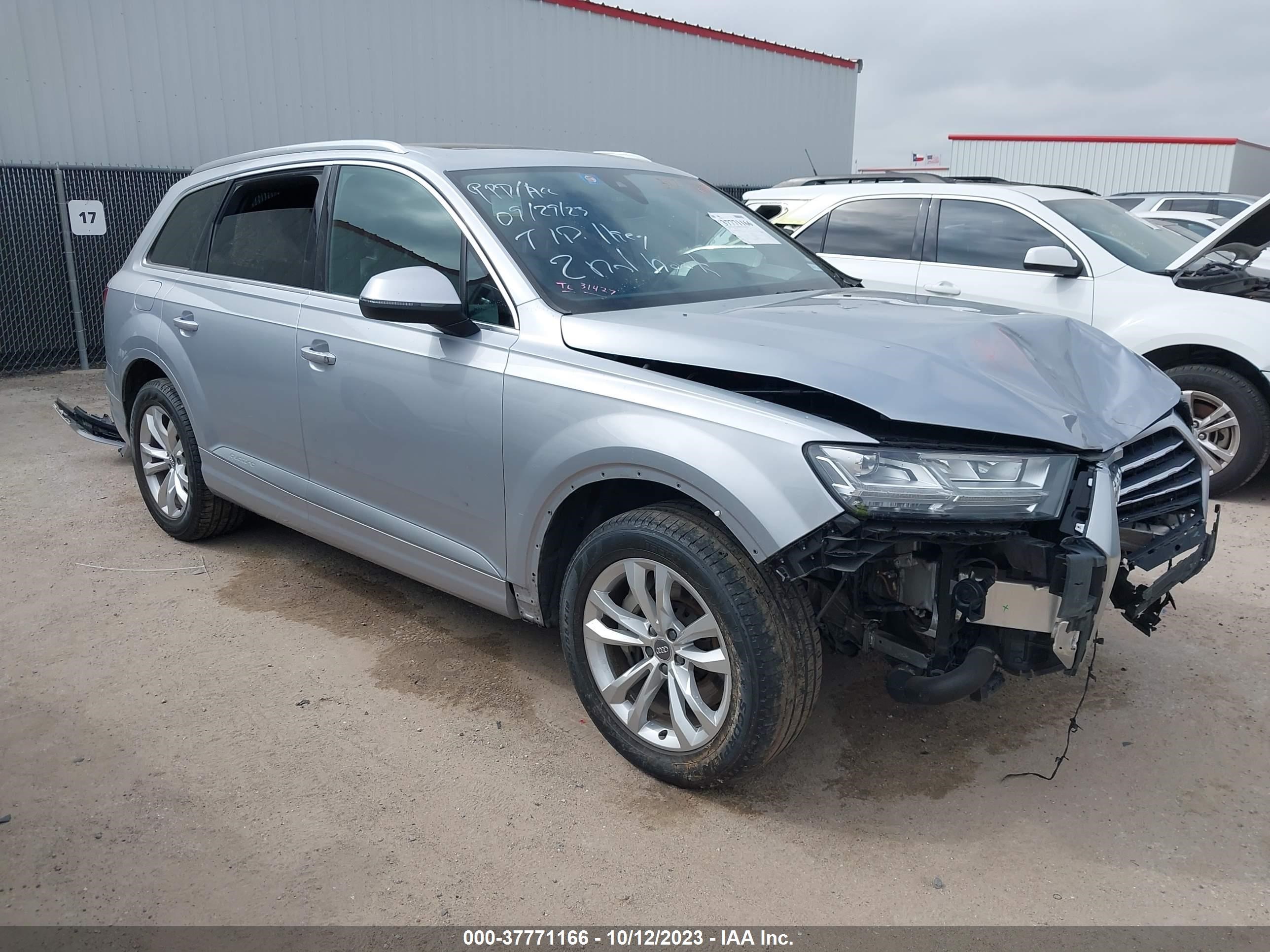 audi q7 2019 wa1ahaf73kd049710