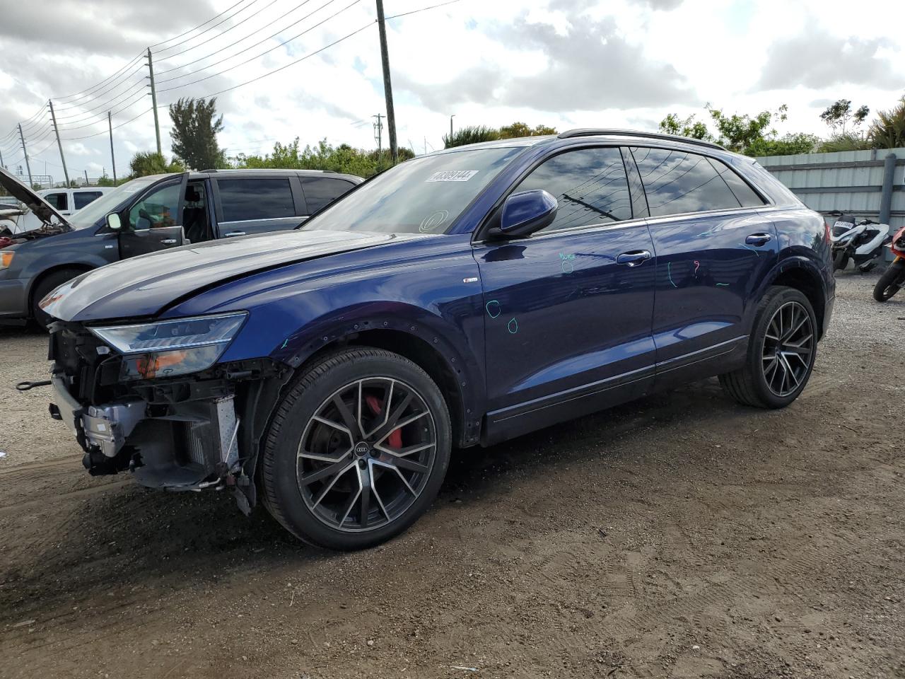 audi q8 2021 wa1evaf19md020317