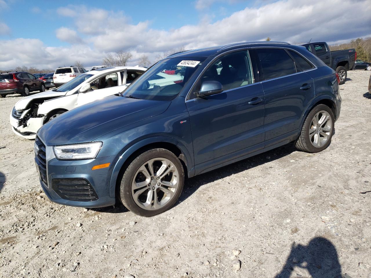 audi q3 2017 wa1gccfs8hr007960