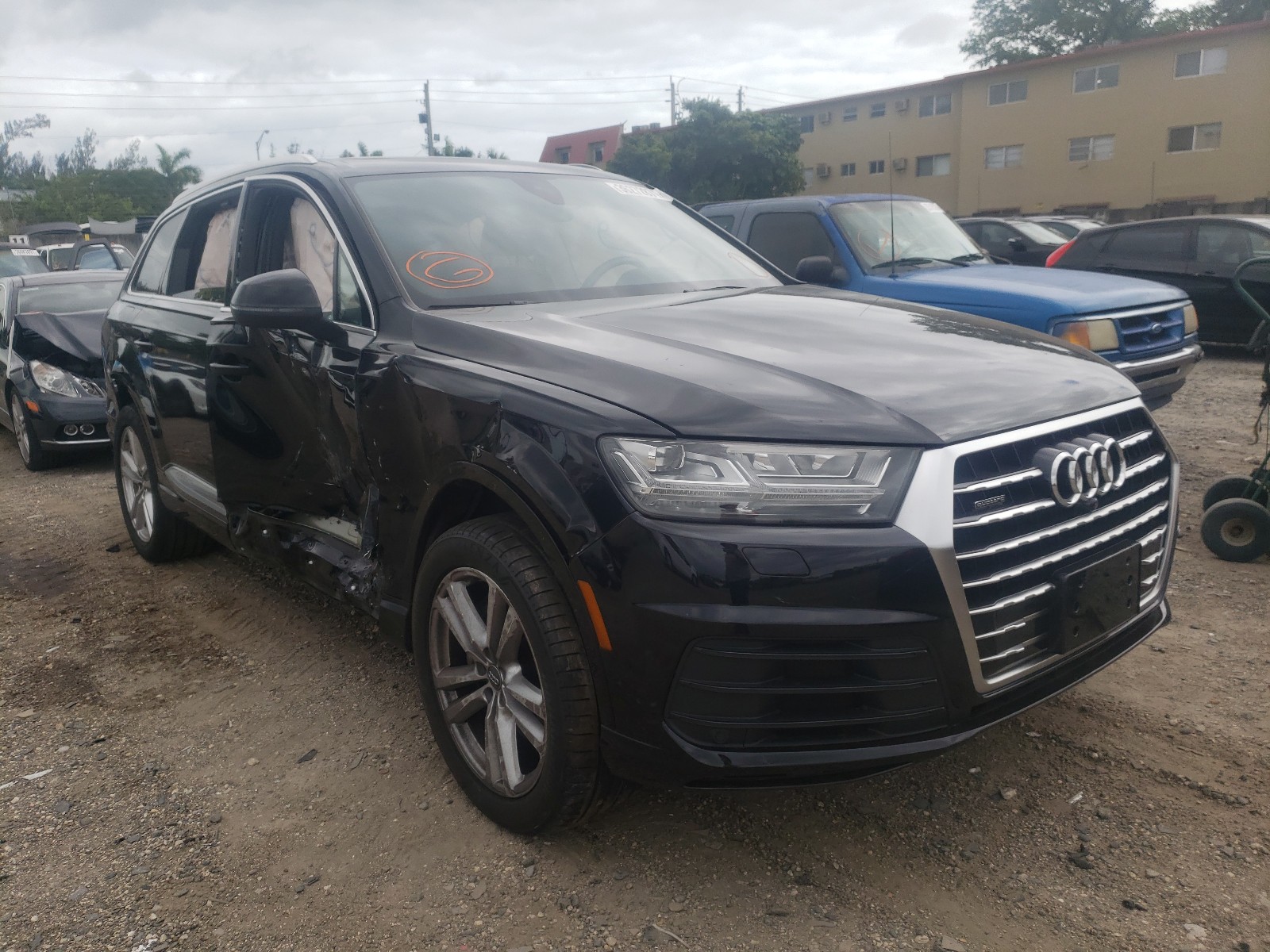 audi q7 progres 2017 wa1maaf76hd024455