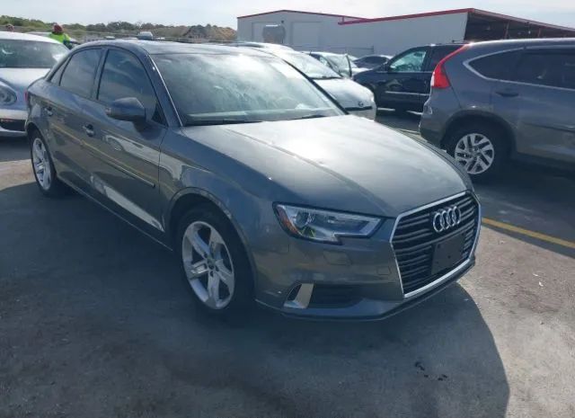 audi  2018 wauaugff8j1043488