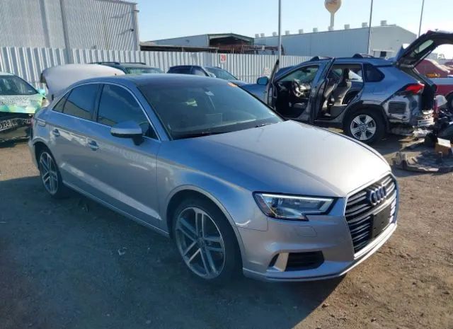 audi  2019 wauaugff8ka073818