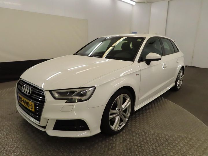 audi a3 sportback 2018 wauzzz8v2ja038601