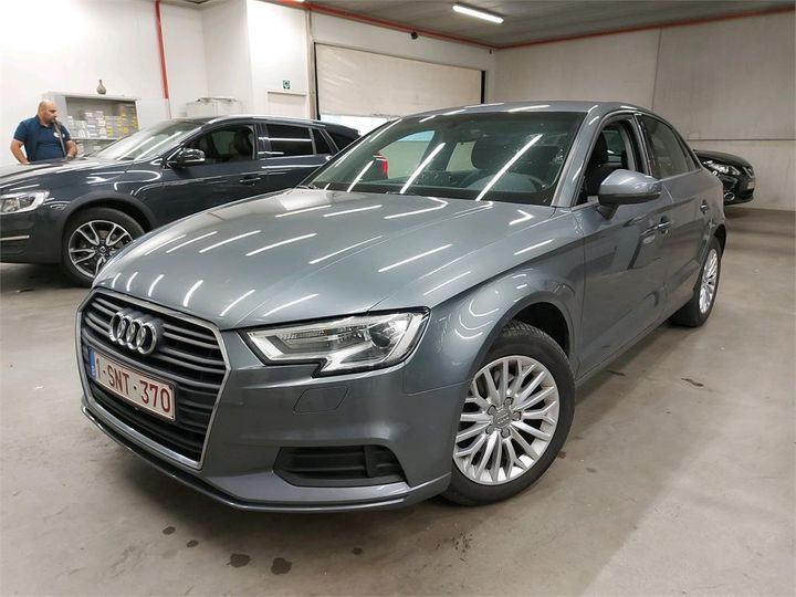 audi a3 berline 2017 wauzzz8v3j1000374