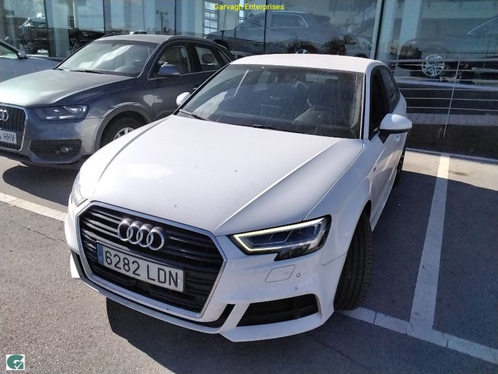 audi a3 2019 wauzzz8v7la025104