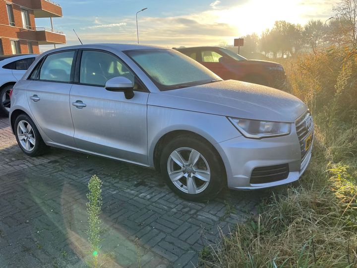 audi a1 sportback 2015 wauzzz8x7gb026867