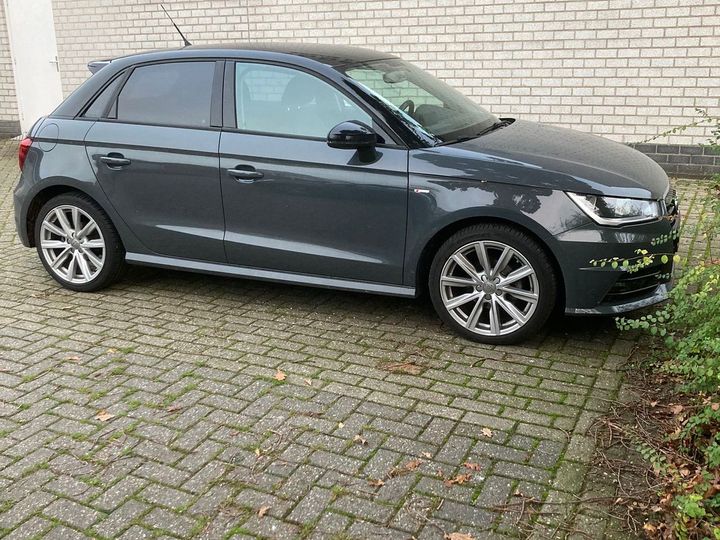 audi a1 sportback 2017 wauzzz8x8hb050290