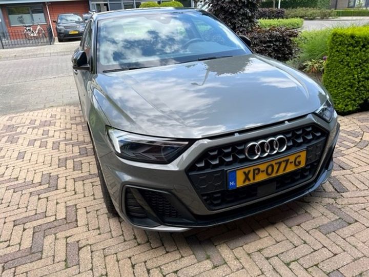 audi a1 sportback 2019 wauzzzgb2kr027138