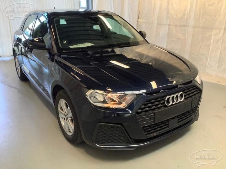 audi a1 sportback 2019 wauzzzgb6kr070395