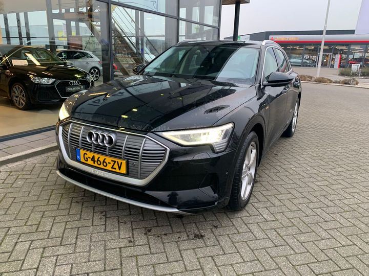 audi e-tron 2019 wauzzzge4lb014461