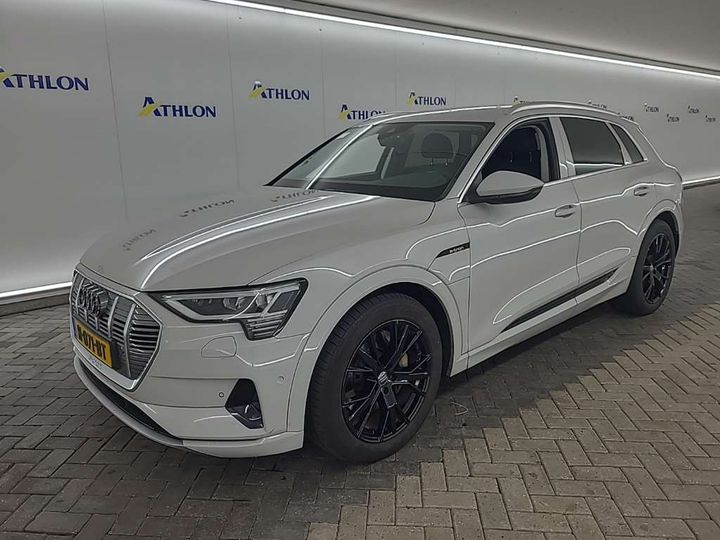 audi e-tron 2019 wauzzzge4lb015061