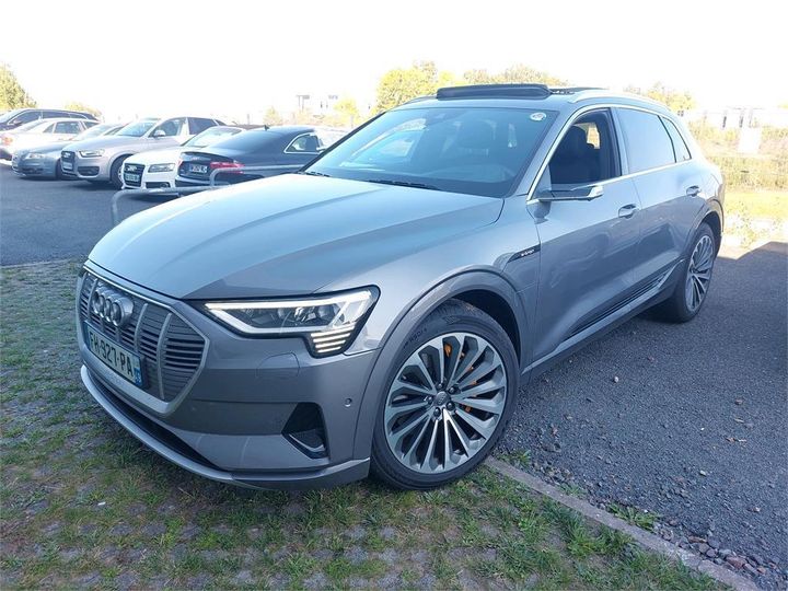 audi e-tron 2019 wauzzzge5kb009266