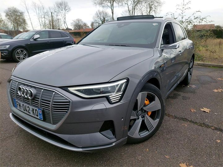 audi e-tron 2019 wauzzzge5kb009459