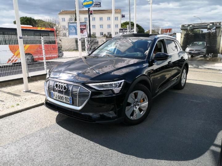 audi e-tron 2019 wauzzzge6kb017053