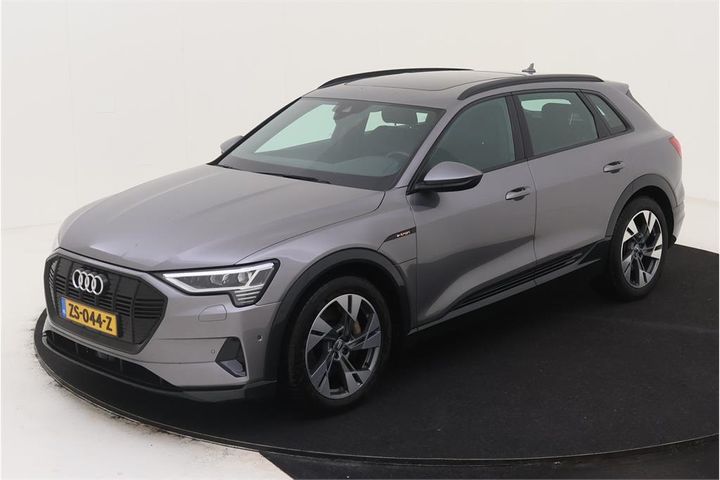 audi e-tron 2019 wauzzzge7kb019250