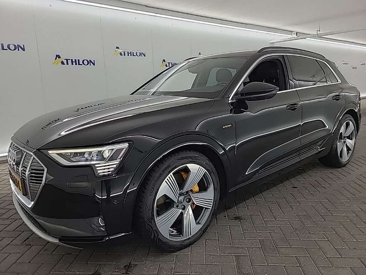 audi e-tron 2018 wauzzzge8kb001856