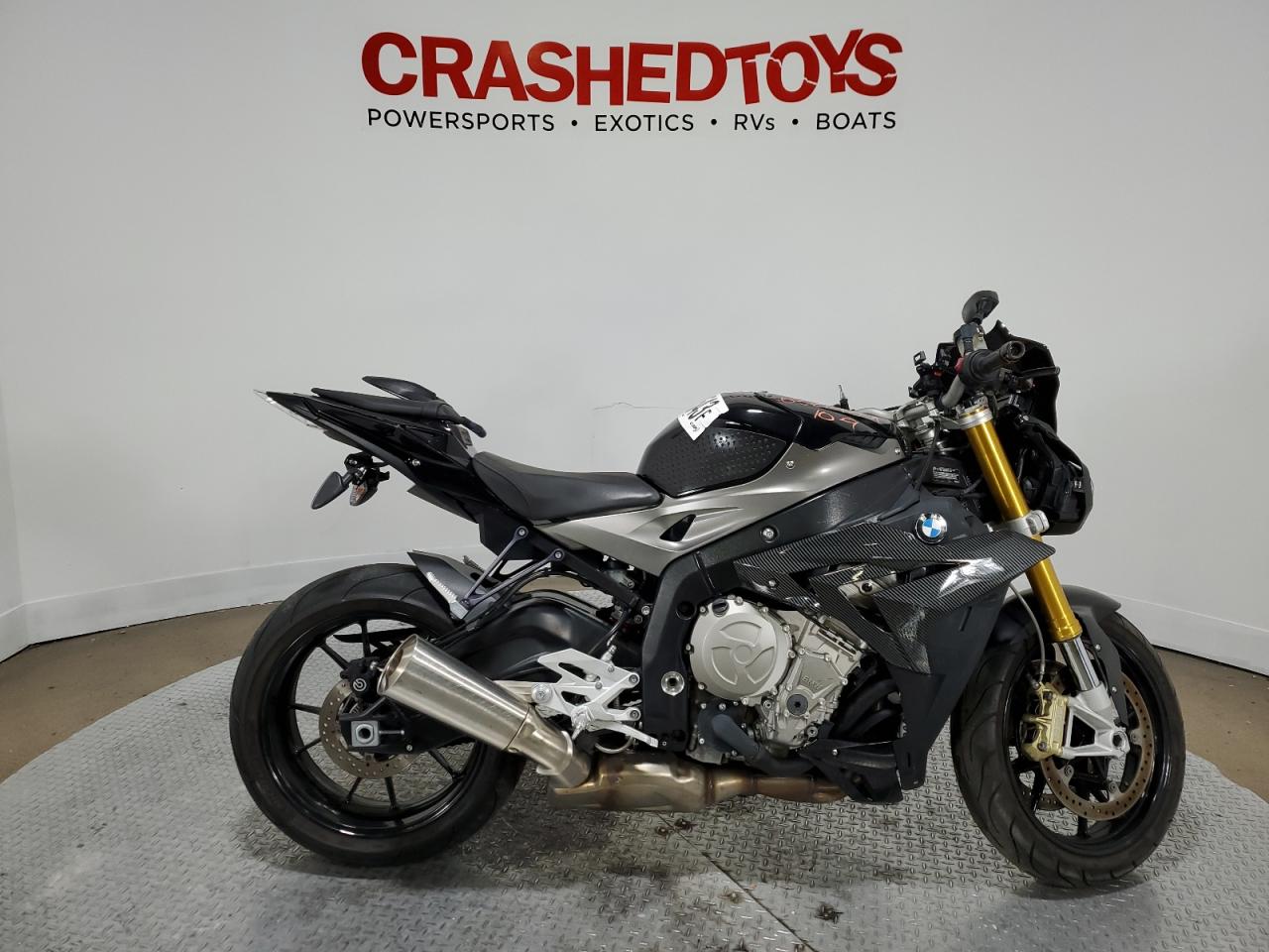 bmw  2015 wb10d1201fz696201