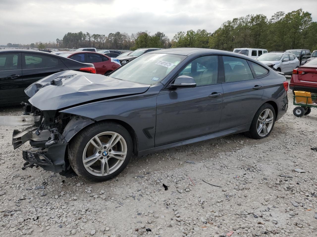 bmw 330i gt 2017 wba8z9c31hg827329