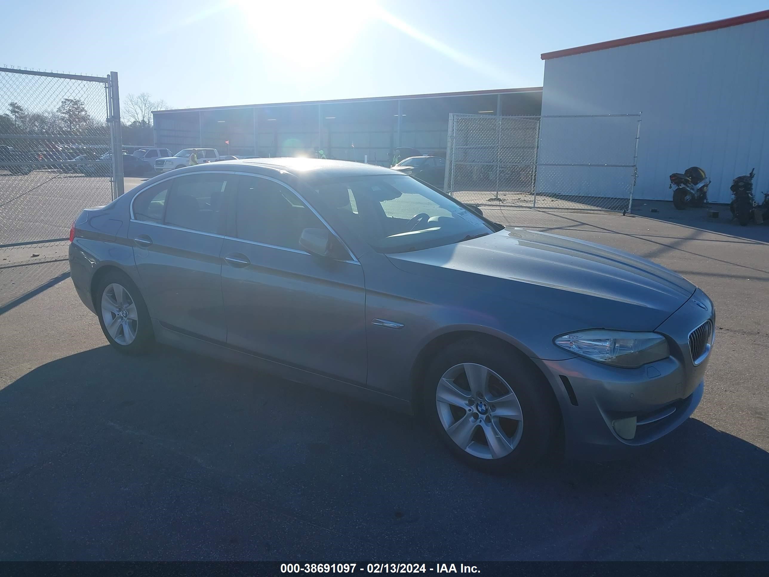 bmw 5er 2011 wbafr1c55bc741885