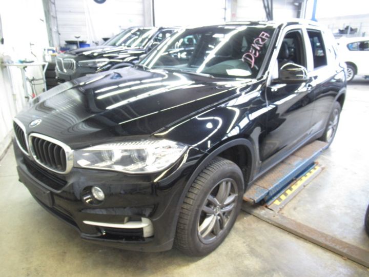 bmw x5 2018 wbals010200y31177