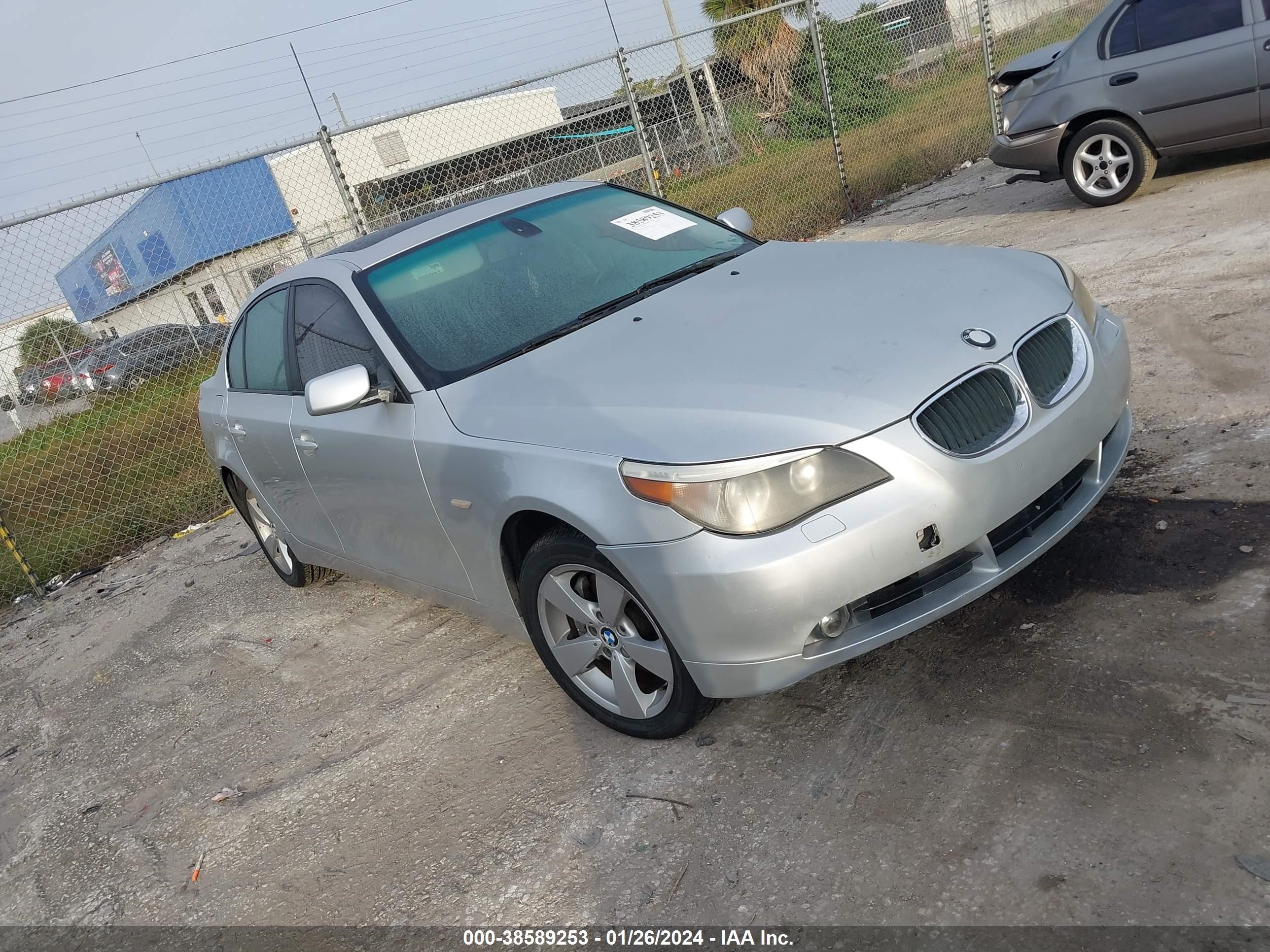 bmw 5er 2006 wbanf33566cb86566