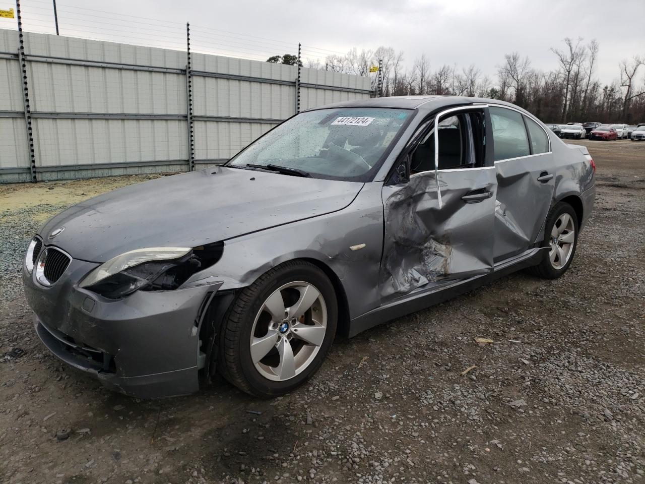 bmw 5er 2008 wbanu53588c111336