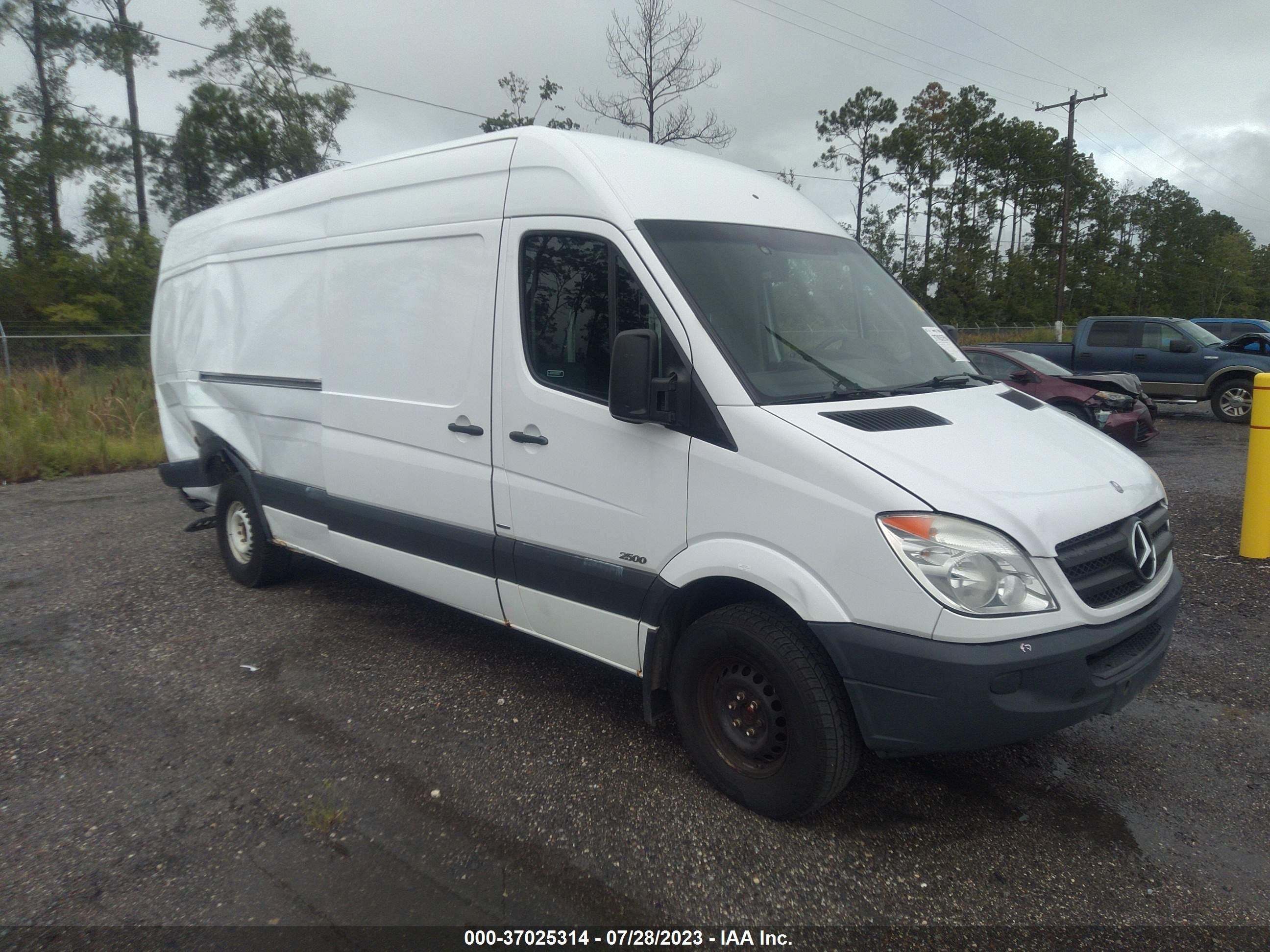 mercedes-benz sprinter 2012 wd3pe8cbxc5699960