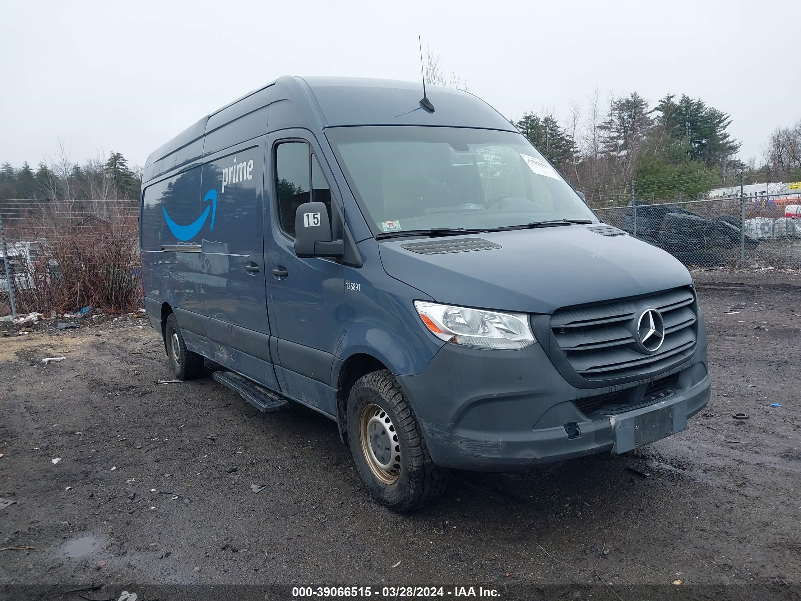 mercedes-benz sprinter 2019 wd4pf1cd8kp114278