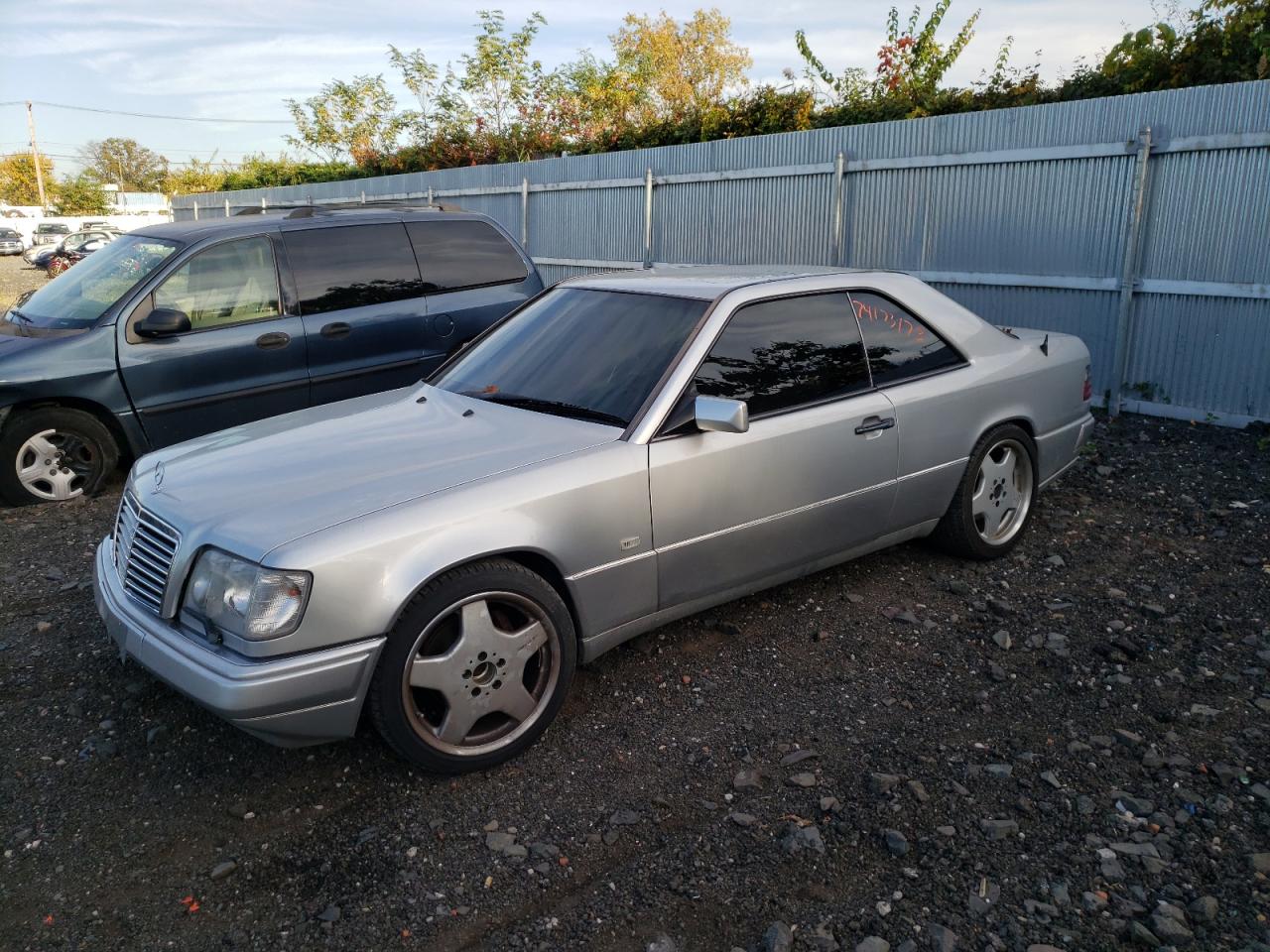 mercedes-benz  1994 wdb1240521c053843