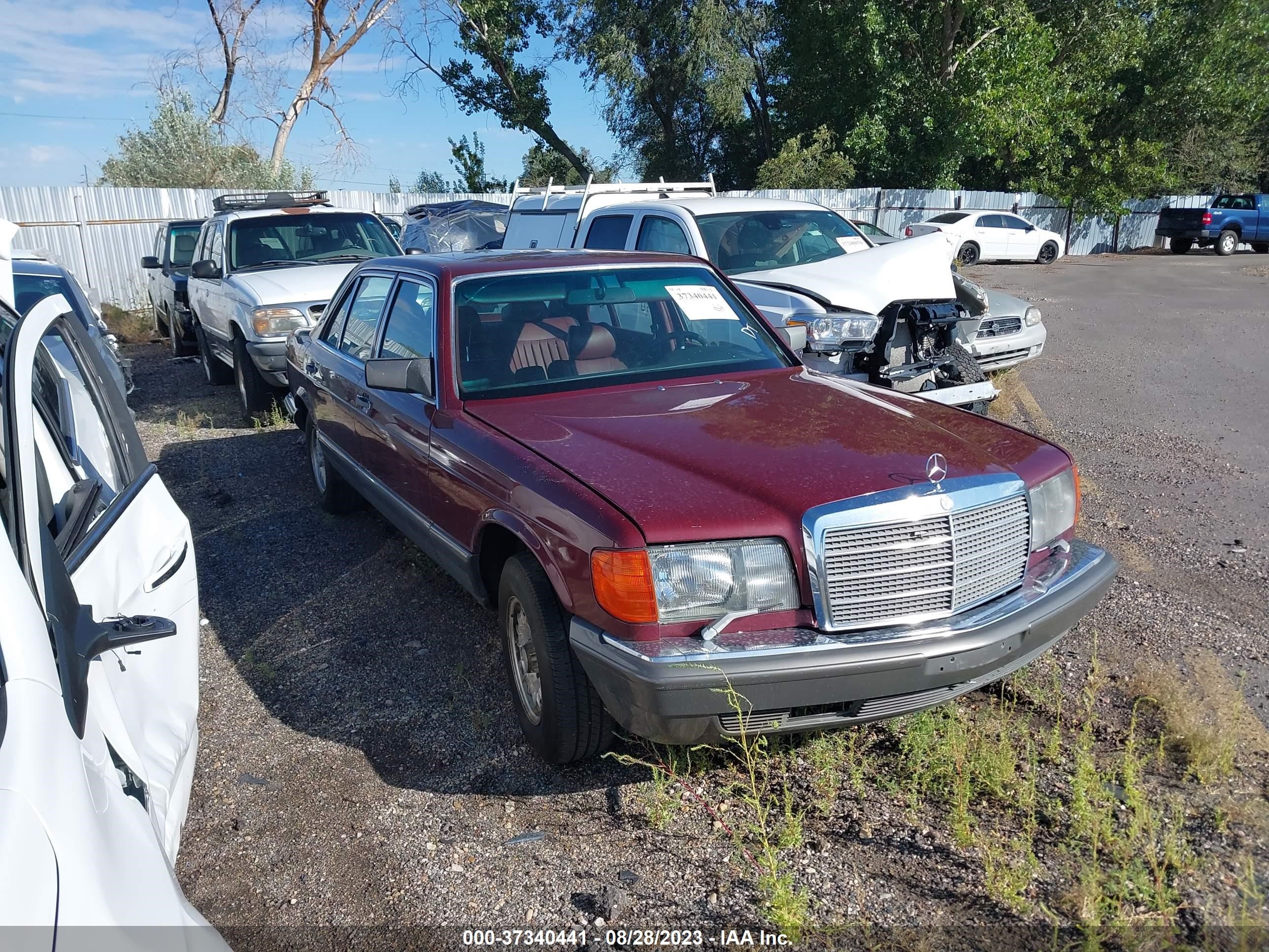 mercedes-benz  1985 wdb1260371a155374