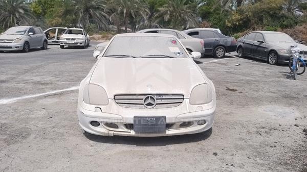 mercedes-benz slk 320 2001 wdb1704651f184303