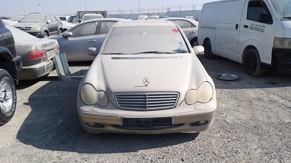 mercedes-benz c 240 2002 wdb2030611f234555