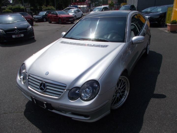 mercedes-benz c-class coupe 2003 wdb2037081a576898