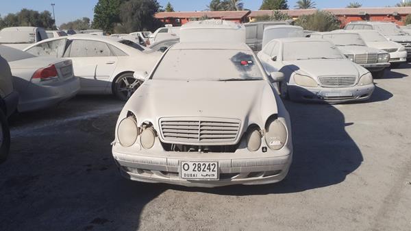 mercedes-benz clk320 2001 wdb2083651f174826