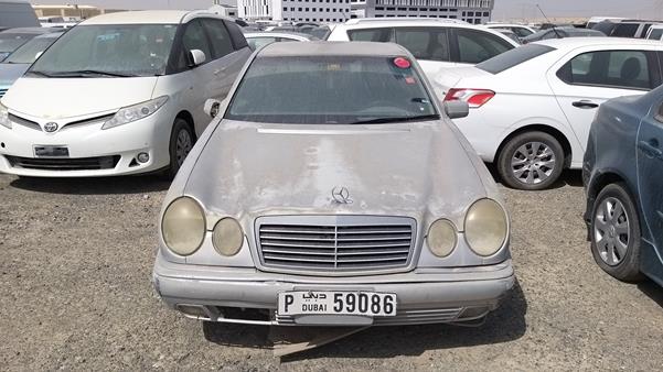 mercedes-benz e320 1999 wdb2100611a756045