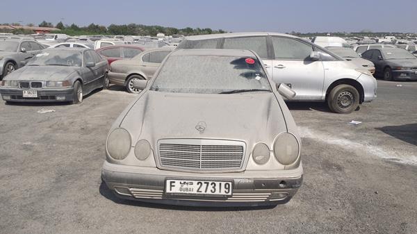 mercedes-benz e240 1999 wdb2100611a810576