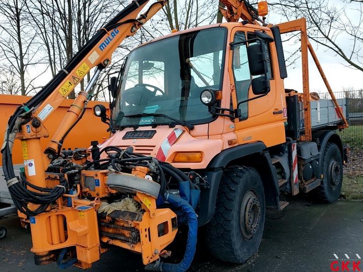 mercedes-benz unimog 2005 wdb4051021v207757